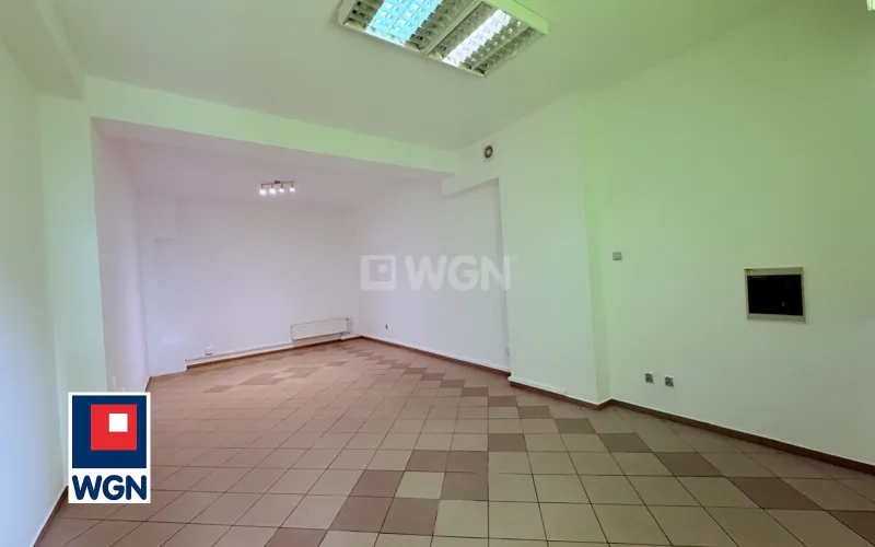 Lokal usługowy na  wynajem Jaworzno - Lokal handlowo-usługowy ul. Farna do wynajęcia